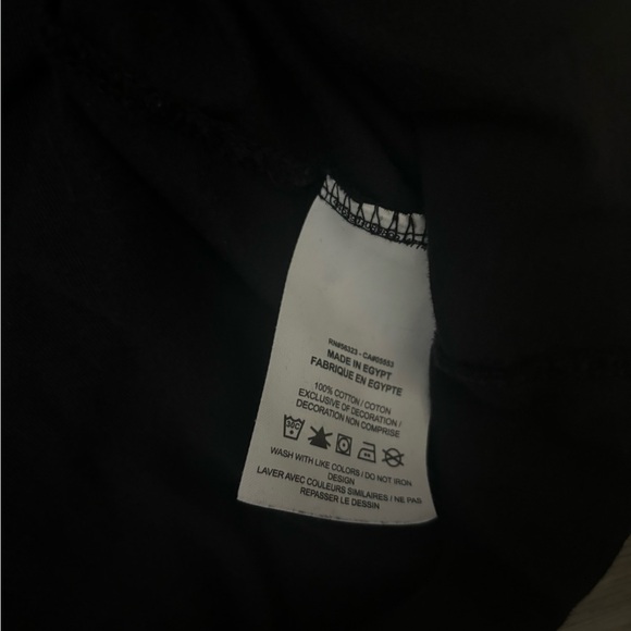 Nike XXL Black tee with Blue Camo writing Chest is 24, length is 28 - Picture 5 of 6